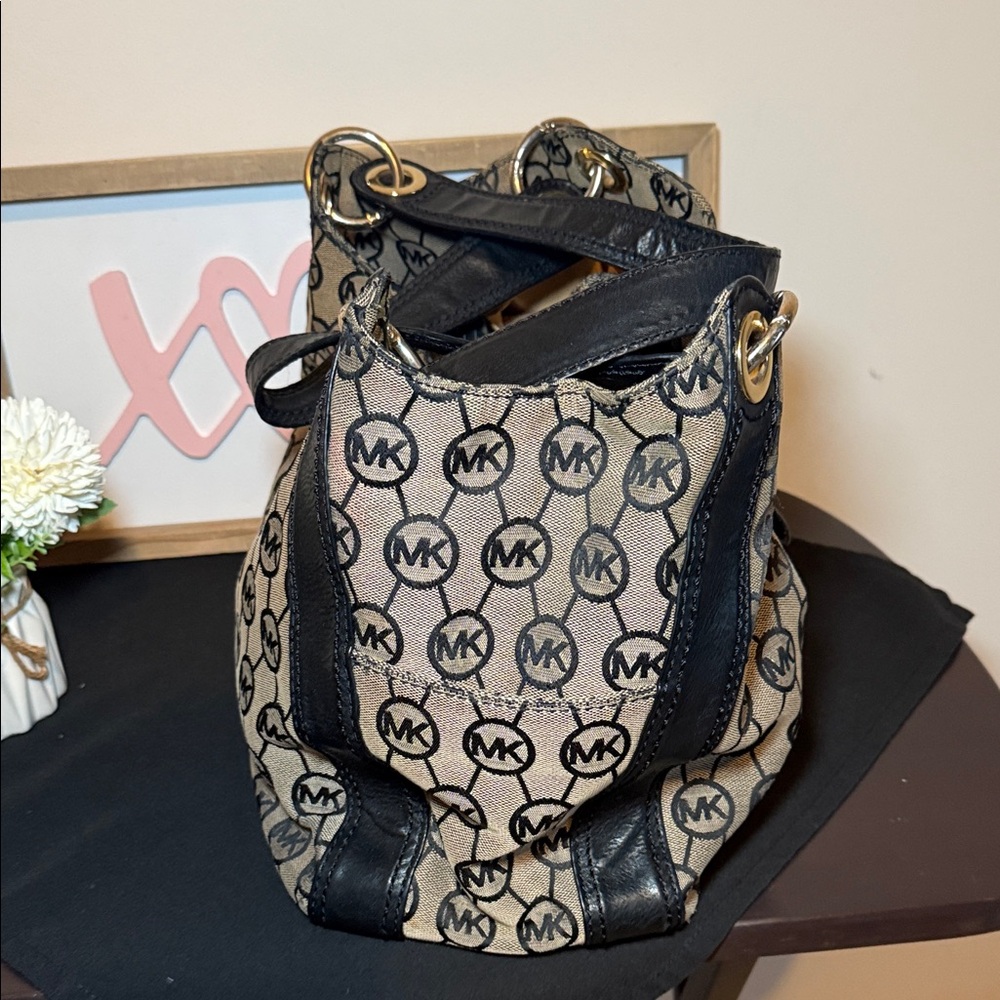 VINTAGE Y2K Michael Kors Ludlow Large Jacquard Signature Bag - Picture 4 of 14